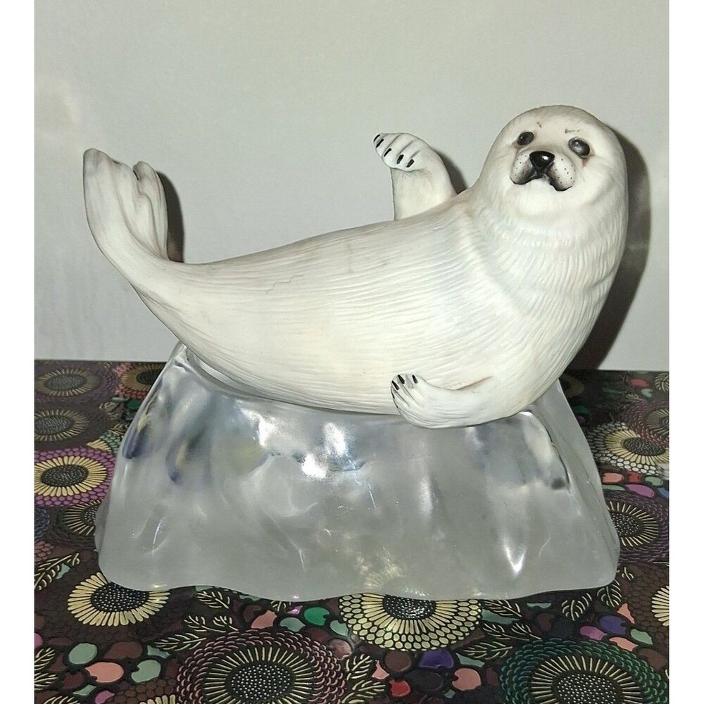Vintage 1987 Franklin Mint Snow Pup